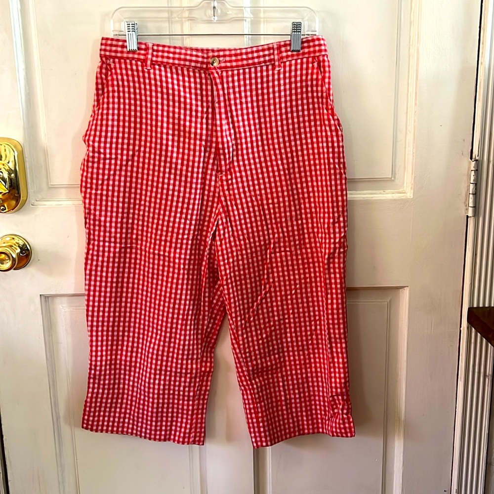 Basic Editions. Red and white gingham capris.